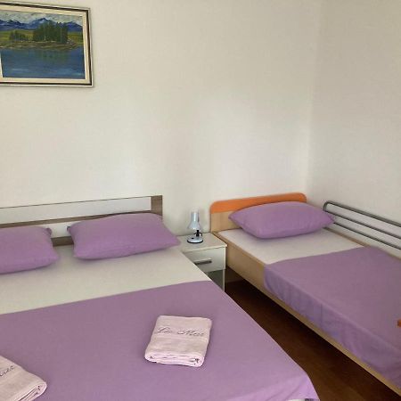 Apartment La Mar Pula Bagian luar foto